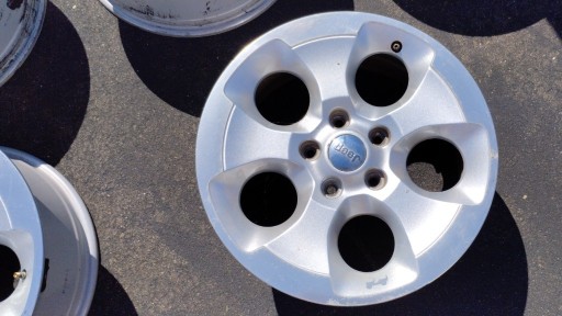 Zdjęcie oferty: 5 felg 5x127 7,5Jx18 ET44.45 Jeep Wrangler JK OEM