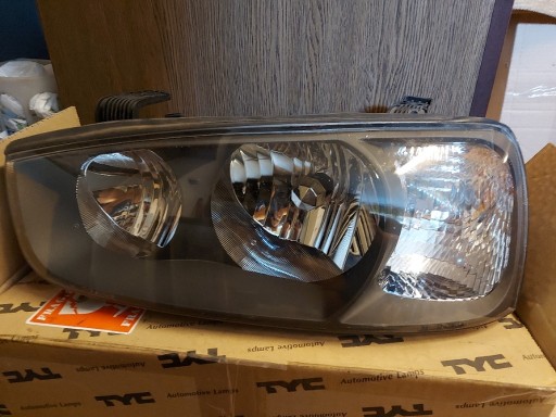 Zdjęcie oferty: Hyundai ELANTRA 2002 Reflektor przedni lewy