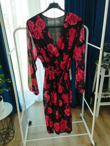 Zdjęcie oferty: Sukienka w kwiaty 2XL