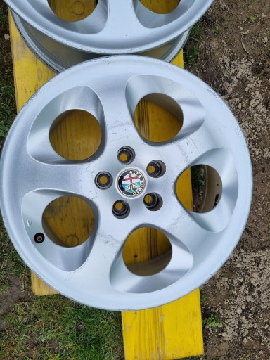 Zdjęcie oferty: Felgi do alfa Romeo 16 speedline