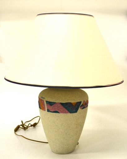 Zdjęcie oferty: Lampa stołowa z geometrycznym motywem F.Lanza  