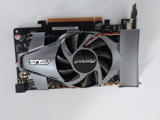 Zdjęcie oferty: Karta graficzna ASUS Radeon HD5750 1024MB Formula