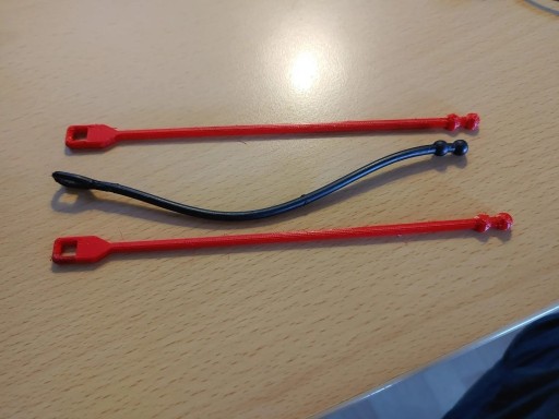 Zdjęcie oferty: Zestaw linek naprawczych do schowka (Glove Box) – VW T3