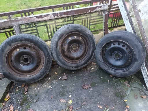 Zdjęcie oferty: OPONY ZIMOWE + FELGI 195/65R15 ET43 koła renault m