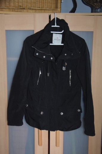 Zdjęcie oferty: Moncler Jodelle czarna kurtka wiatrówka M zipy 