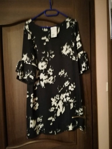 Zdjęcie oferty: Śliczna, nowa sukienka H&M, rozm. 38