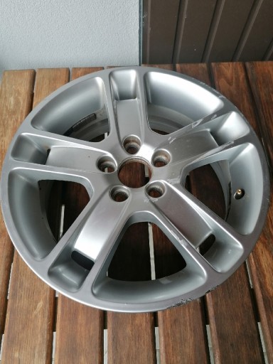 Zdjęcie oferty: Felga aluminiowa volvo 17" 5x108  1szt 30714965