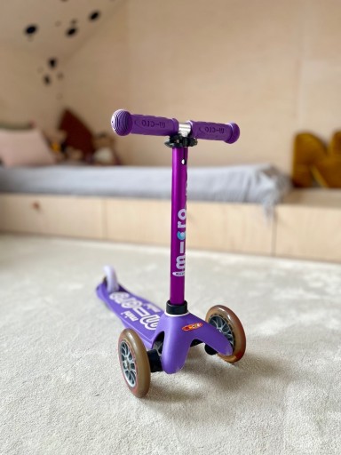 Zdjęcie oferty: Hulajnoga  trójkołowa Micro Mini Deluxe purple