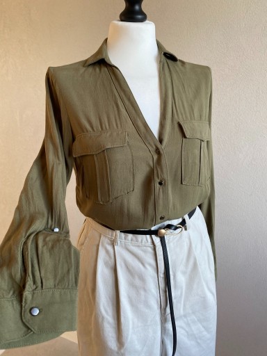 Zdjęcie oferty: Koszula damska 100% wiskoza butelkowa zieleń jesień coquette głęboki dekolt