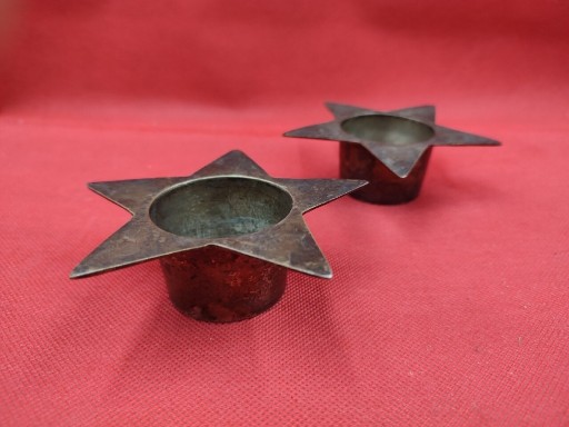 Zdjęcie oferty: Stare Srebrne świeczniki w kształcie gwiazdy 