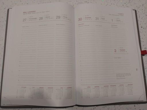 Zdjęcie oferty: Kalendarz książkowy nowy elegancki 