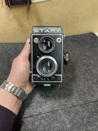 Zdjęcie oferty: APARAT START 66 PZO OBIEKTYW EMITAR 1:3,5/75