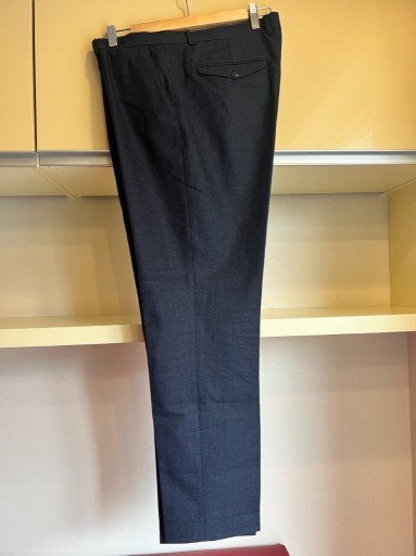 Zdjęcie oferty: Nieużywane spodnie Massimo Dutti rozm. 46