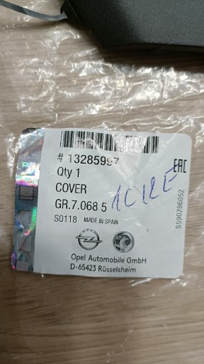 Zdjęcie oferty: Opel Corsa D zaślepka haka przód GM 132859997