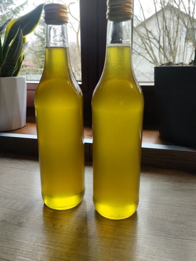 Zdjęcie oferty: Olej słonecznikowy tłoczony na zimno 500 ml