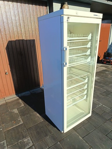 Zdjęcie oferty: Witryna chłodnicza Liebherr 360l