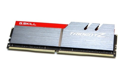 Zdjęcie oferty: Pamięć DDR4 8GB G.Skill TridentZ 3200MHz