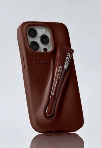 Zdjęcie oferty: Rhode IPhone 13Pro 14Pro 15Pro Case with Lip Tint: Colorway Esspresso