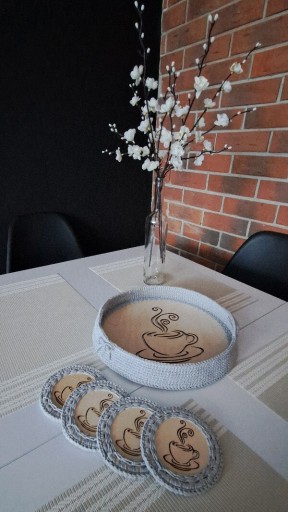 Zdjęcie oferty: Prezent Sznurek komplet taca i podkładki