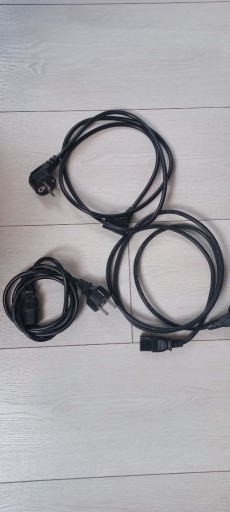 Zdjęcie oferty: Kabel zasilający do komputera  1,5 m  3 szt 