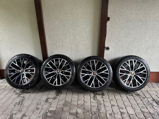 Zdjęcie oferty: Porsche Taycan Cross Turismo koła zimowe 20''