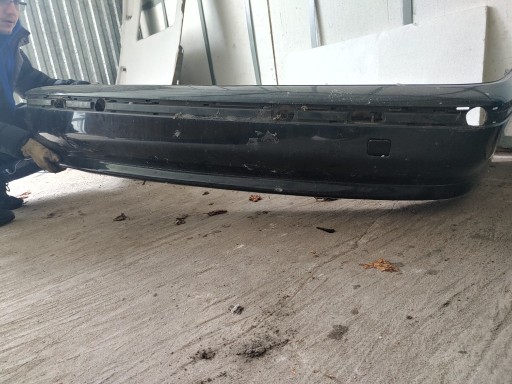 Zdjęcie oferty: Zderzak tylni BMW E39 przedlift