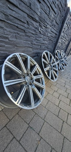 Zdjęcie oferty: Oryginalne felgi 20" audi Q7II 2015> speedline 3648