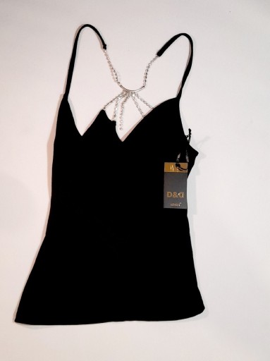Zdjęcie oferty: Sukienka na ramiączkach czarna elegancka