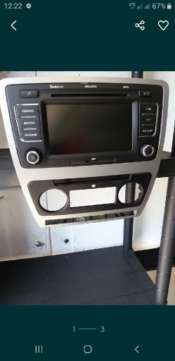 Zdjęcie oferty: Panel ramka radia VW Skoda Seat Audi