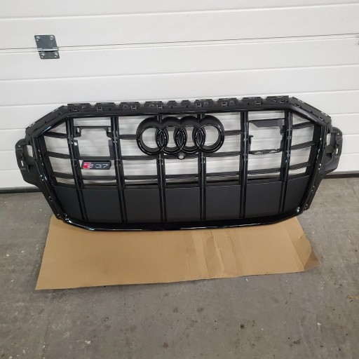 Zdjęcie oferty: grill Audi SQ7 4M Lift Black Line 