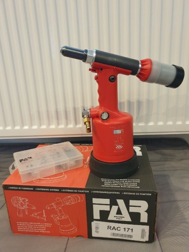 Zdjęcie oferty: Far Rac 171 nitownica pneumatyczno-hydrauliczna