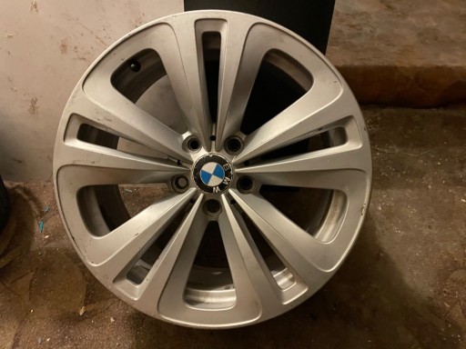 Zdjęcie oferty: Felga BMW F07 18” 5x120