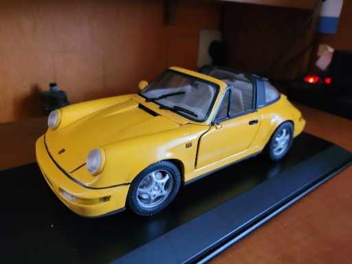 Zdjęcie oferty: Model Porsche 911 Carrera 2 Targa, 1/18, Anson