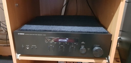 Zdjęcie oferty: Amplituner sieciowy stereo Yamaha R-N301