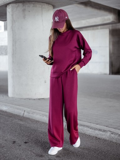 Zdjęcie oferty: Dres masełko bordo 