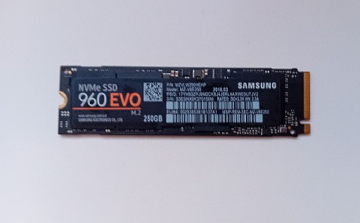 Zdjęcie oferty: Dysk SSD Samsung 960 evo 250GB M.2 PCIe