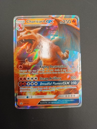 Zdjęcie oferty: Charizard GX (SM 195)