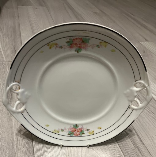 Zdjęcie oferty: KPM porcelana wałbrzych PATERA Z USZAMI 1840-95