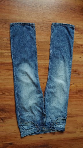 Zdjęcie oferty: Esprit męskie jeansy spodnie 33/32 niebieskie 