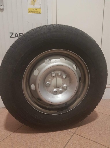 Zdjęcie oferty: Felgi i opony 215/70 R15