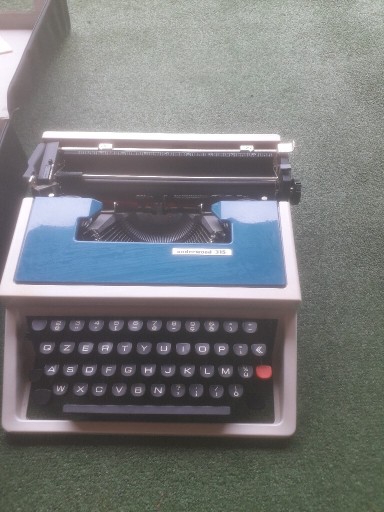 Zdjęcie oferty: maszyna do pisania underwood 315