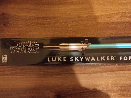 Zdjęcie oferty: Luke Skywalker FX Lightsaber