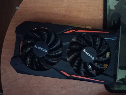 Zdjęcie oferty: Karta graficzna RX 560 2gb GDDR 5 i płyta główna 