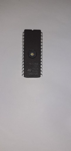 Zdjęcie oferty: Pamięć M27c256b