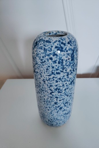Zdjęcie oferty: Biało niebieski wazon ceramiczny