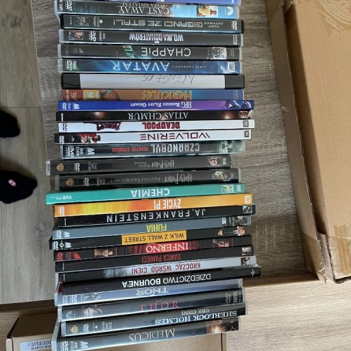 Zdjęcie oferty: Zestaw ponad 110 filmow na DVD