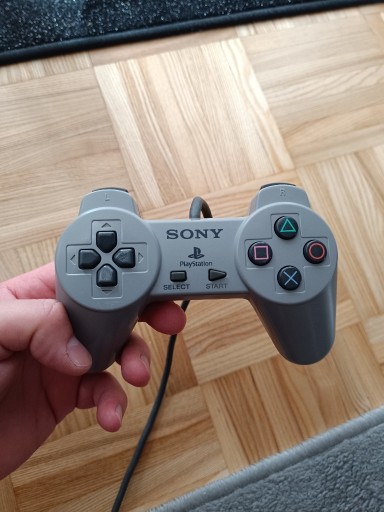 Zdjęcie oferty: Oryginalny pad PlayStation 1, PS1, SCPH-1080