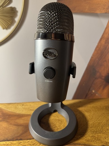 Zdjęcie oferty: Mikrofon Blue Yeti Nano Srebrny