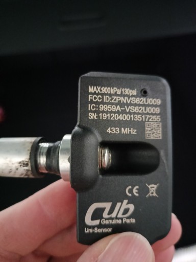 Zdjęcie oferty: Czujnik tpms CUB 433mhz