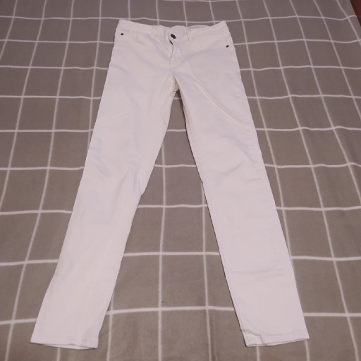 Zdjęcie oferty: spodnie jeans białe ESMARA rozm. 36